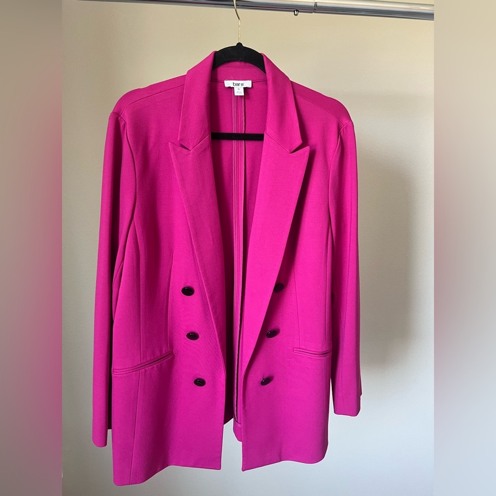 Bar III Women's Vibrant Fuchsia Blazer